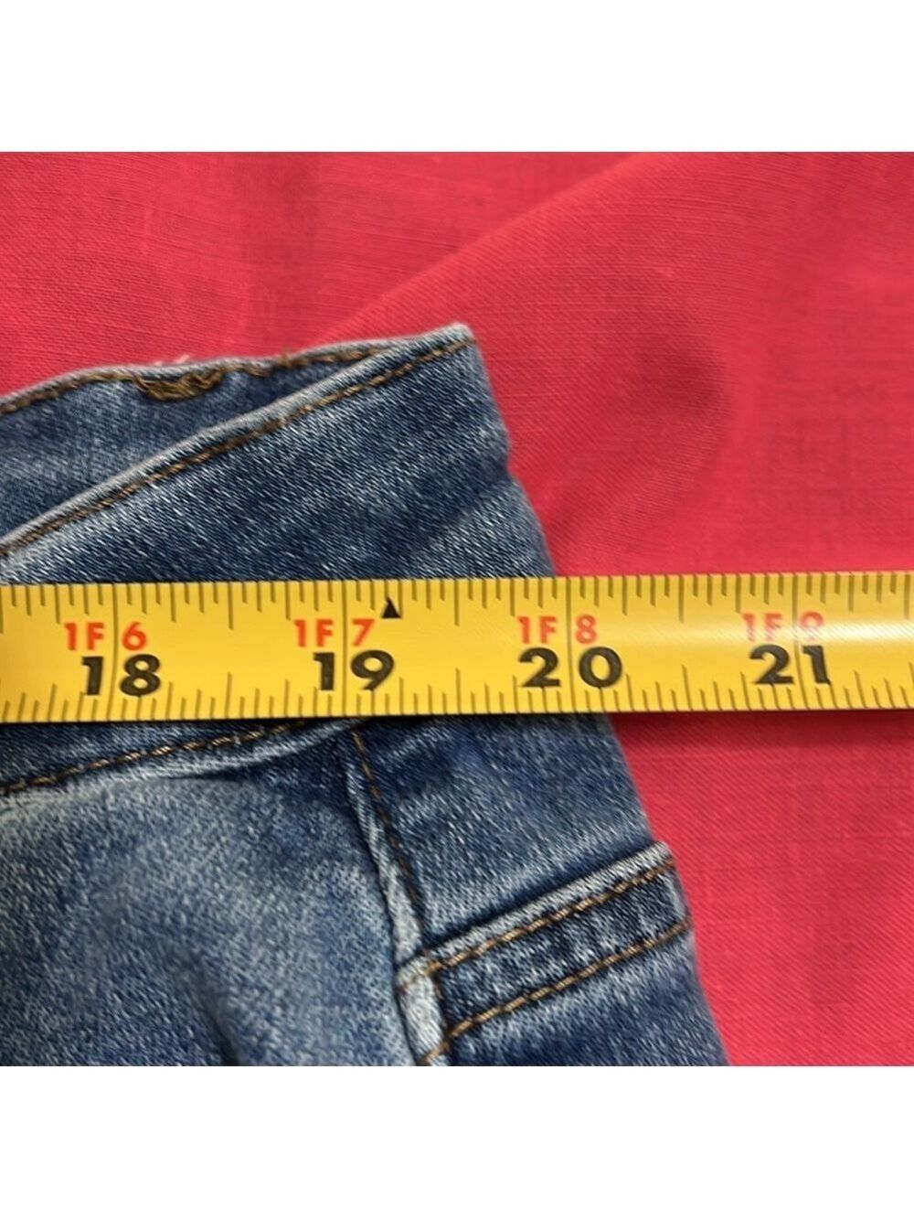 Judy Blue Distressed Button-Fly Skinny Jeans in Blue. 24W - Picture 8 of 12